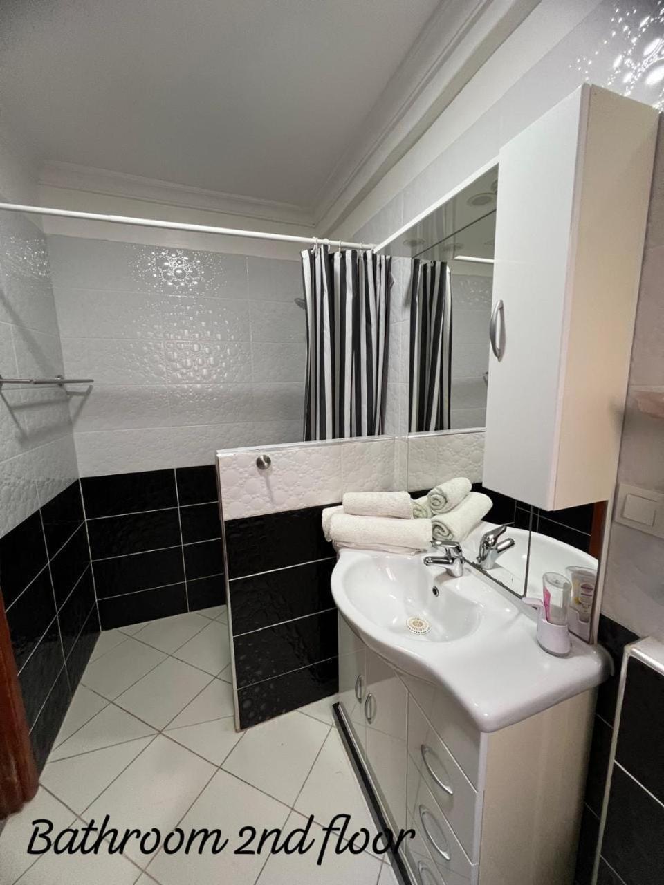 Apartment Ayoub -For Families Only- Nador Exterior foto